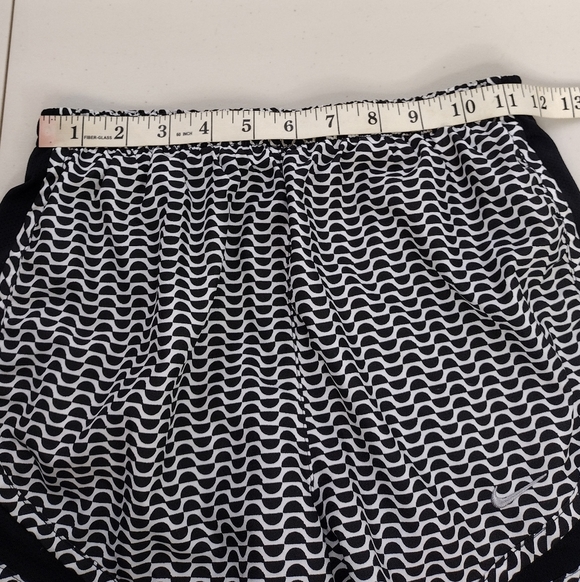 Nike Women's Lined Drawstring Dri-Fit Active Running Athletic Shorts Size XS - Picture 10 of 13